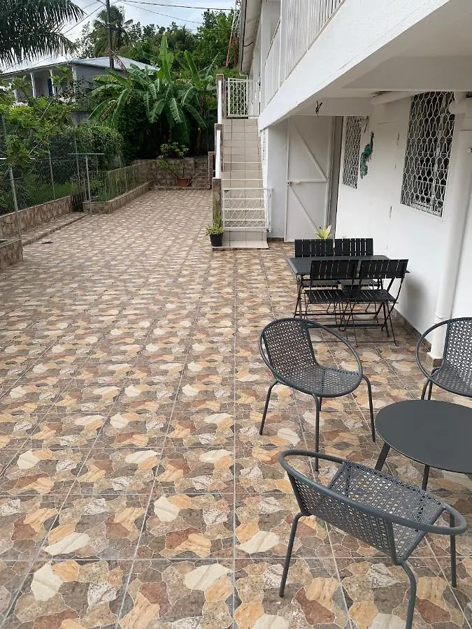 Apartment Case Rouge Les Abymes Guadeloupe